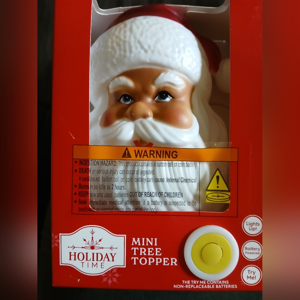 Lighted Santa Tree Topper - Picture 2 of 3